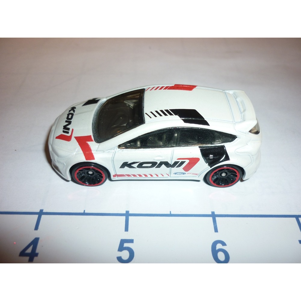 Hot Wheels 2016 Ford Focus RS White Koni Diecast Toy Car DHP07